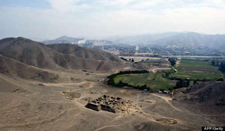 Illustration for article titled A 5,000 year-old pyramid has been completely levelled in Peru